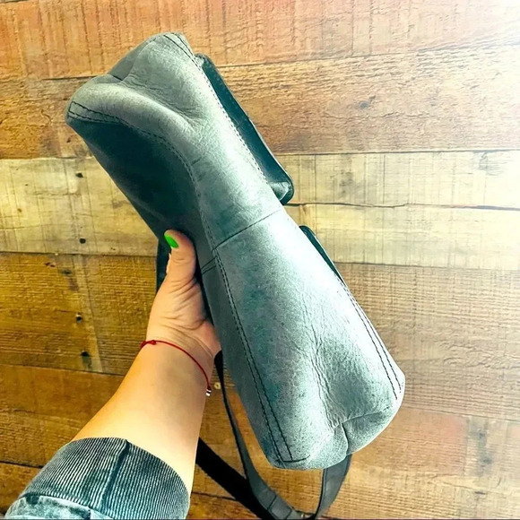 NWOT Jack George’s Distressed Slate Grey Buffalo Leather Crossbody - Picture 6 of 12